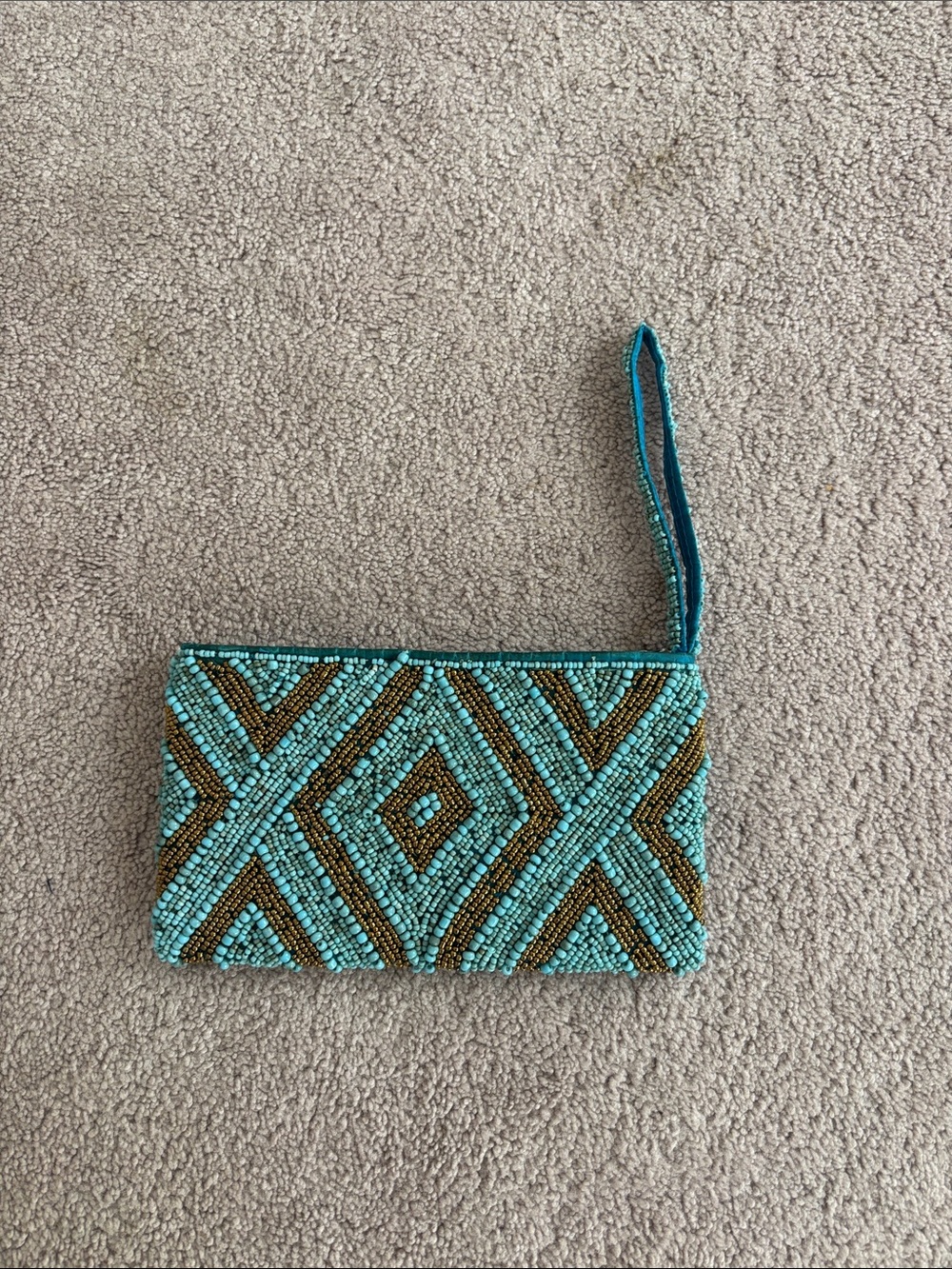 Beaded clutch - Picture 2 of 4